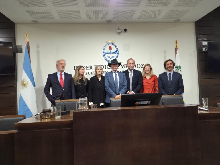 Especialistas internacionales compartieron conocimientos y experiencias con la justicia penal de Mendoza