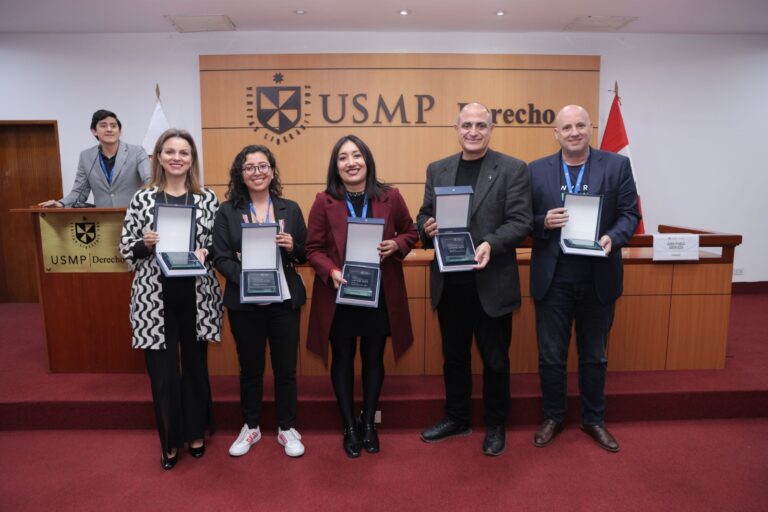 Mario Adaro recibió el premio “Líderes de la Transformación Digital LATAM 2025”