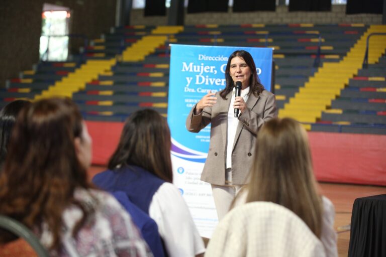 AMJA realiz贸 un encuentro clave sobre violencia virtual para j贸venes de 20 escuelas de Las Heras
