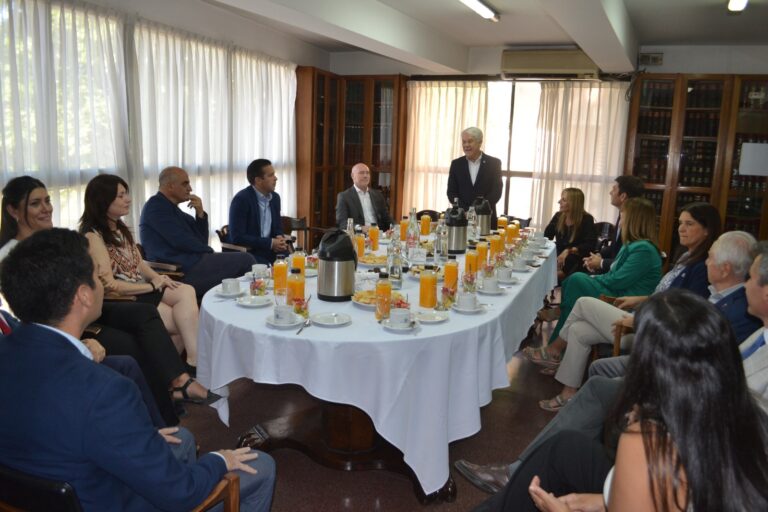 Desayuno de trabajo entre la Suprema Corte y el Colegio de Abogados de Mendoza