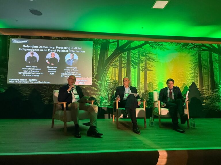 La justicia de Mendoza desembarcó en el mayor foro global de innovación legal en Londres