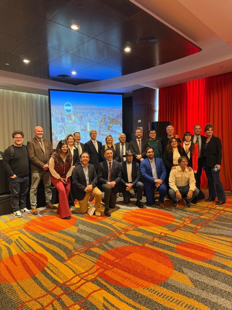 Mendoza aportó su experiencia en gestión y organización de Juicios por Jurados en la segunda jornada de la IV Mesa Federal