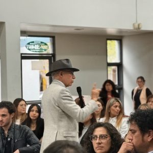 Conferencia del Dr. Valerio